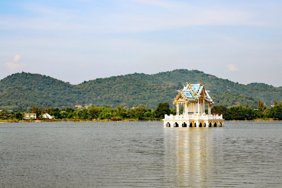 Water sea travel