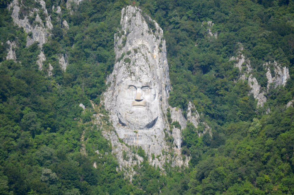 Mountain rock sculpture
