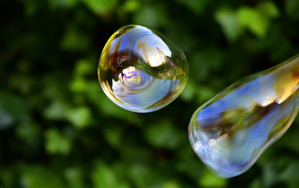 Reflection fun weightless