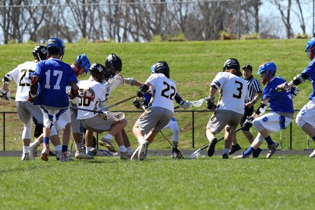 Lacrosse team play