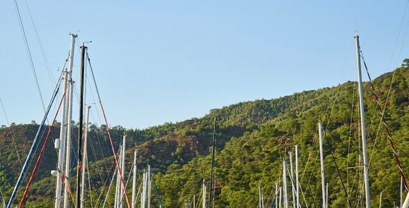 Mountain taylor sailboat photo