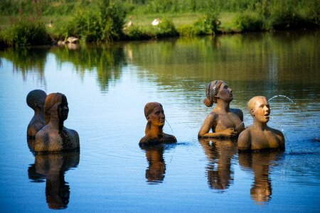 Figures nature water