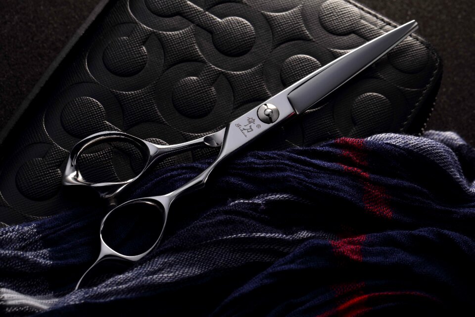 Hairdressing scissors working hairdressing scissors thinning shears