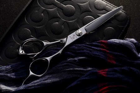 Hairdressing scissors working hairdressing scissors thinning shears