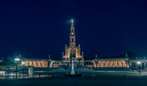 Christ catholic monument photo