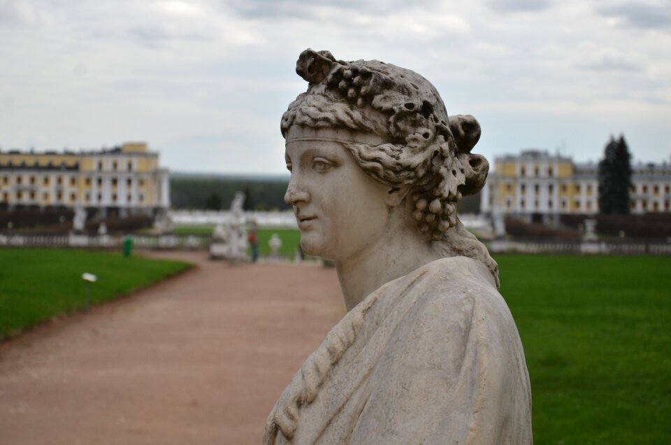 Homestead arkhangelsk statue
