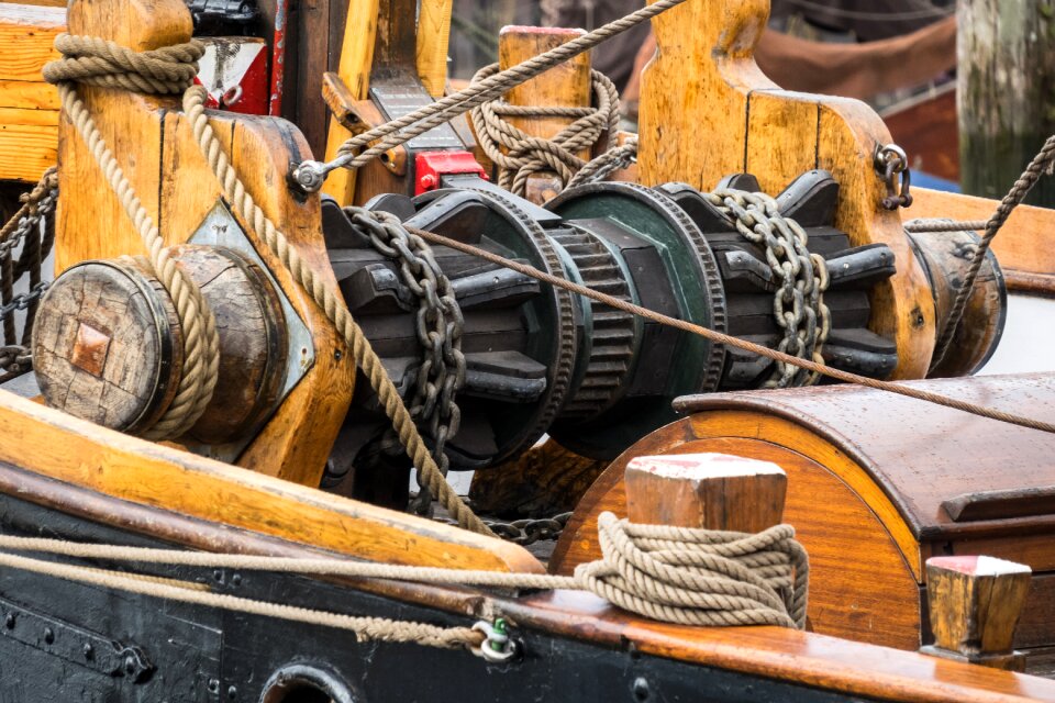 Tool mechanics seafaring