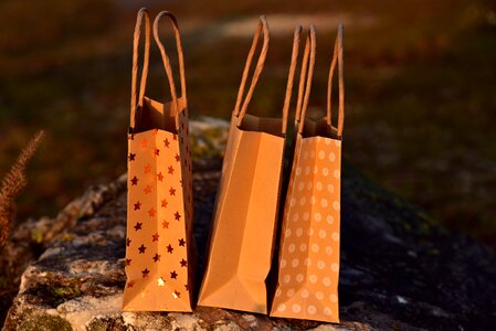 Shopping bag empty concerns photo