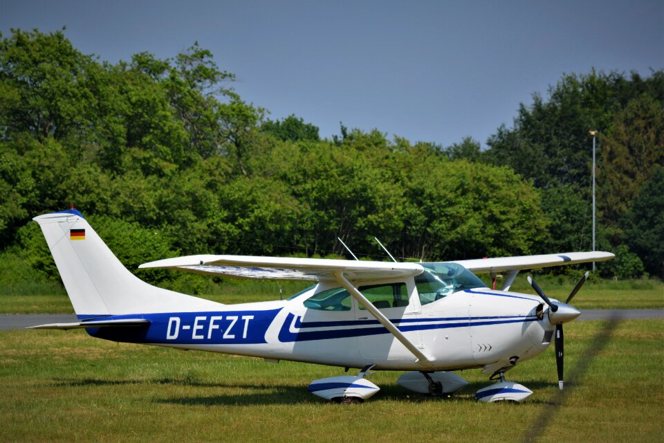 D-efzt flyer sport aircraft