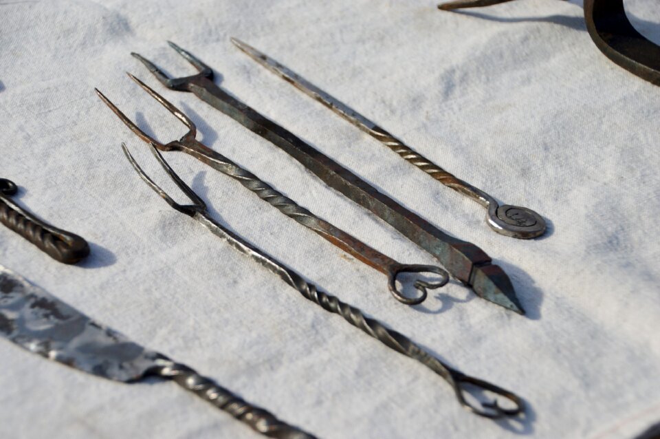 Middle age medieval cutlery