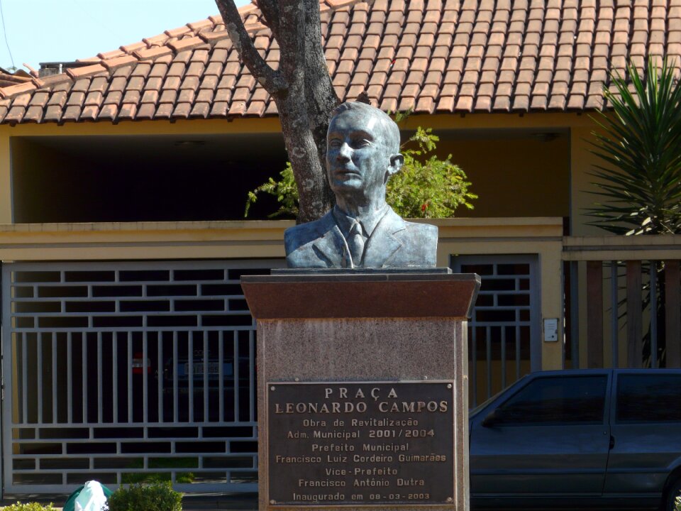 Outdoors statue pompéu