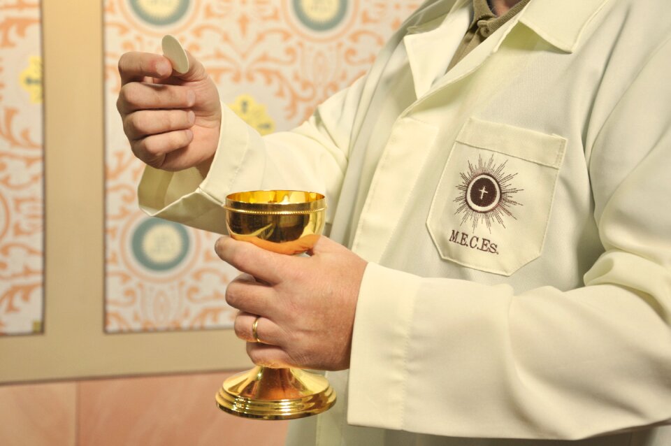 Church communion faith