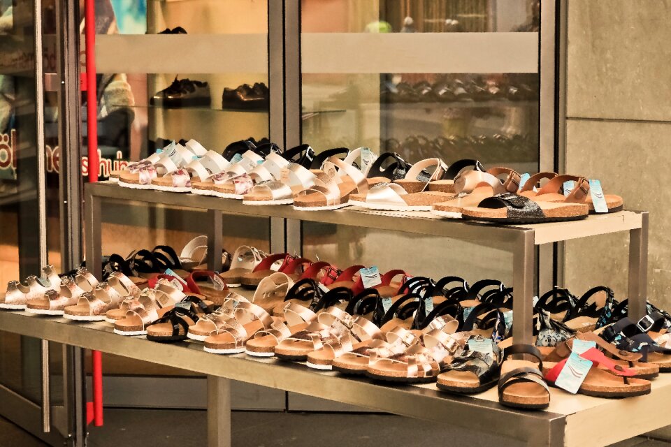 Modern fashion fashionable