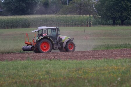 Arable tillage agricultural machine photo