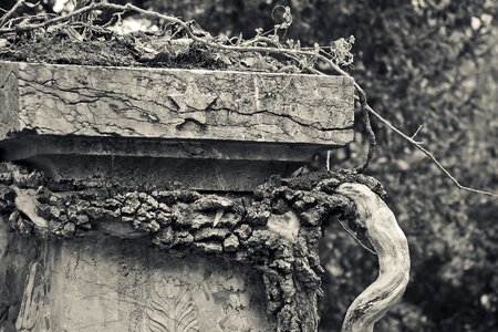 Tomb death stone