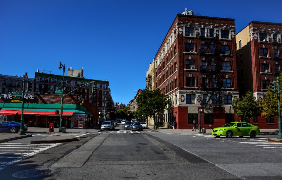 Building urban harlem