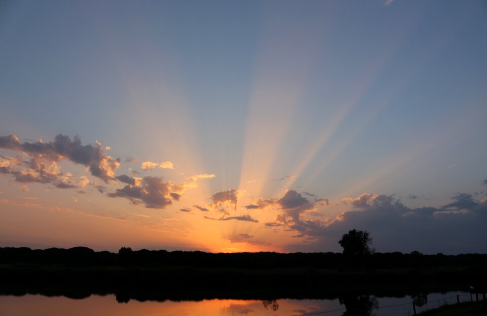 Sunbeam abendstimmung sun