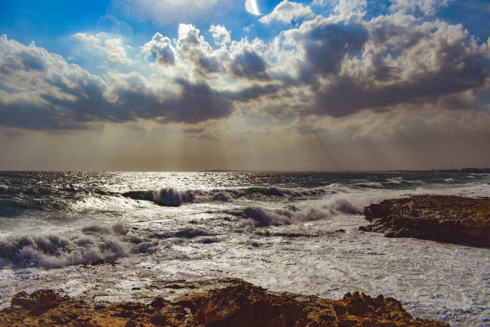 Horizon coast landscape