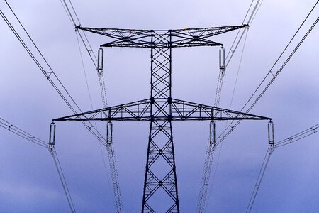 Pylon voltage high photo