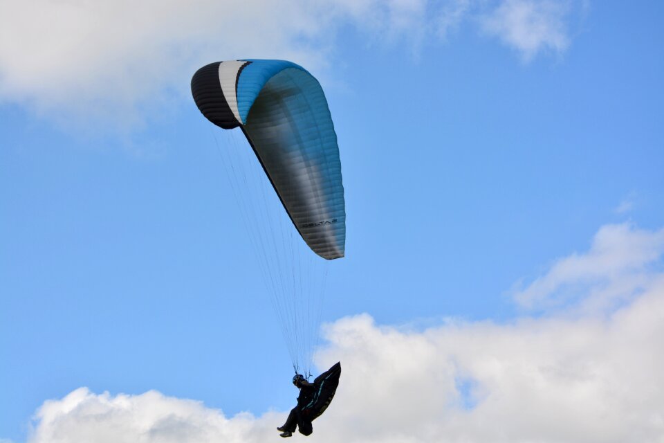 Swollen sail wind leisure sports sky