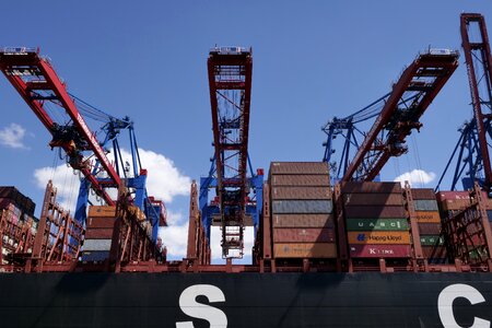 Gantry cranes crane systems container ship