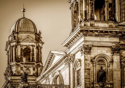 Berlin dom historically
