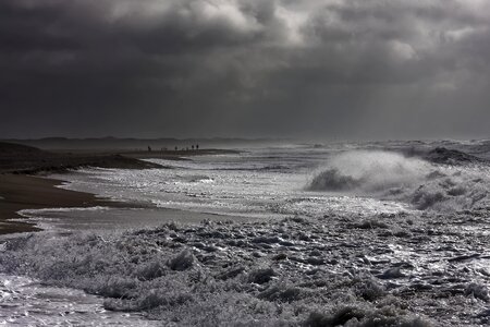 Inject ocean wave