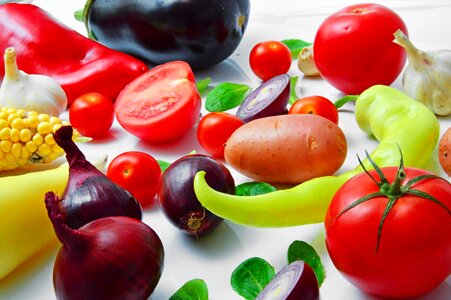 Purple vitamins vegetarian