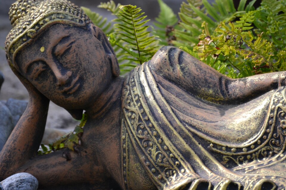 Statue religion buddha