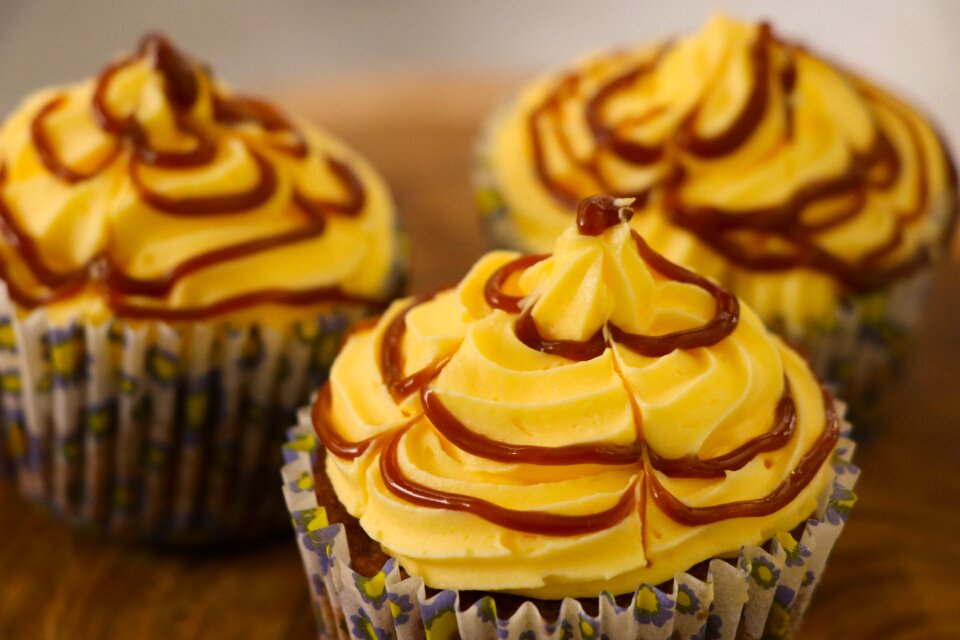 Cakes baking pastry