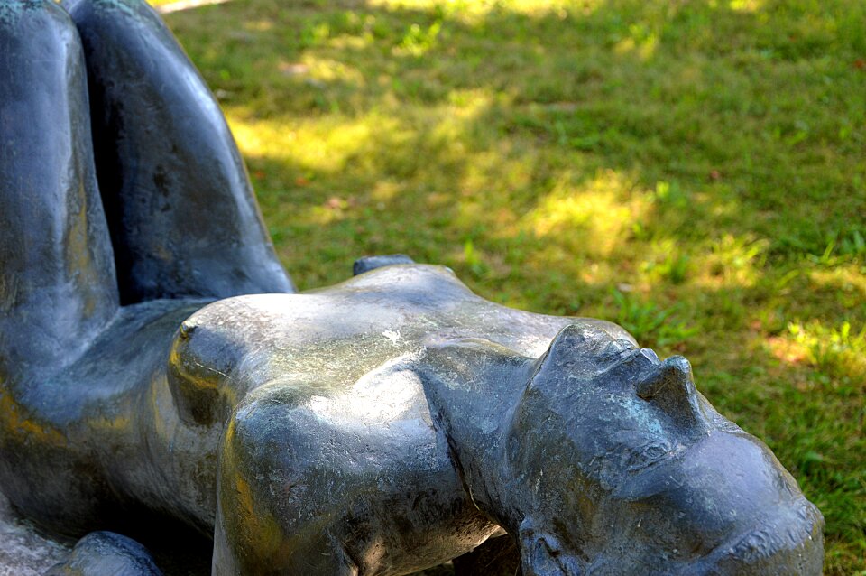 Sculpture woman female