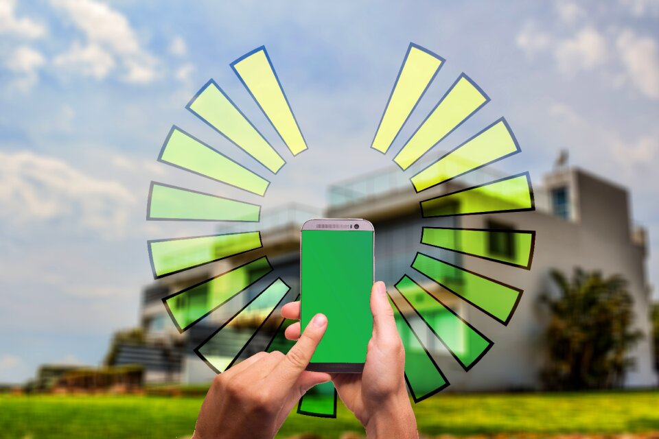Multimedia smartphone bad