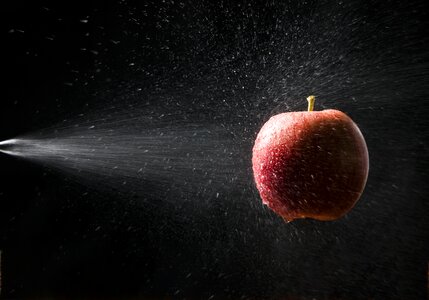 Apple water jets drop