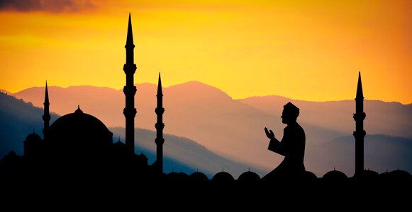 Shikh pray fasting photo