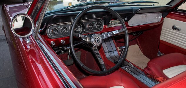 Cockpit oldtimer transport system