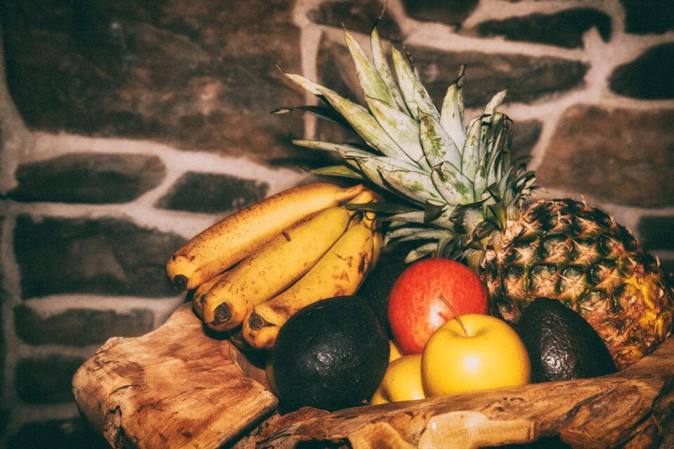 Banana papaya apple
