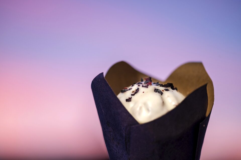 Dessert baked candy