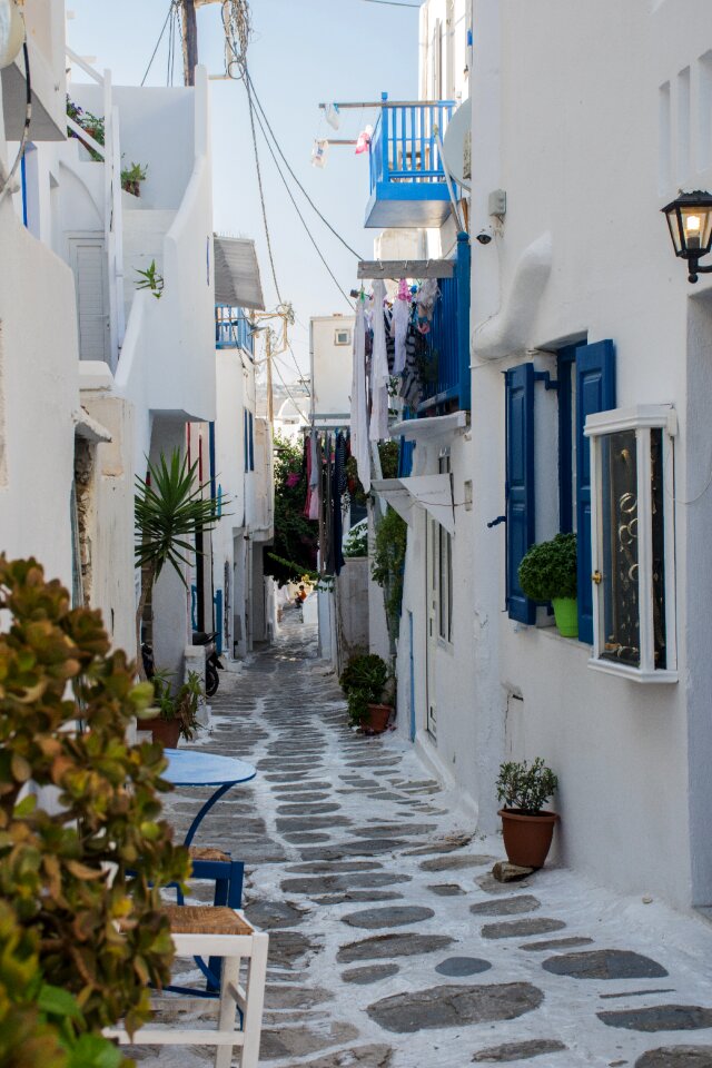 Empedrado tourism white