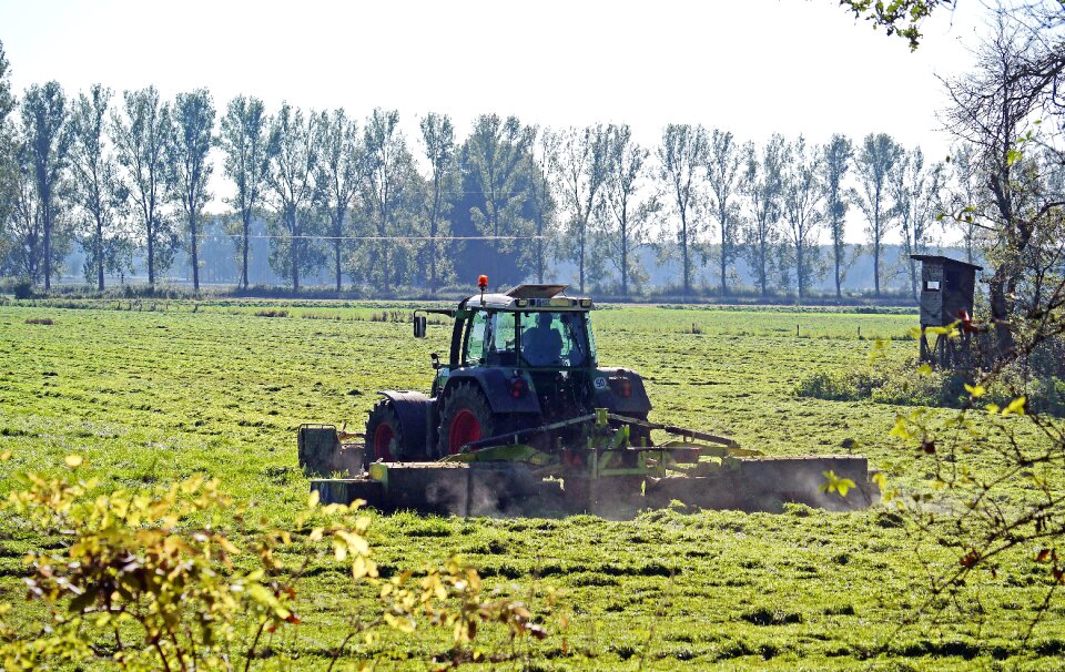Mähmschine flat flat land