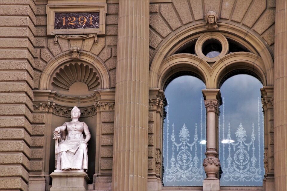 Democracy building window
