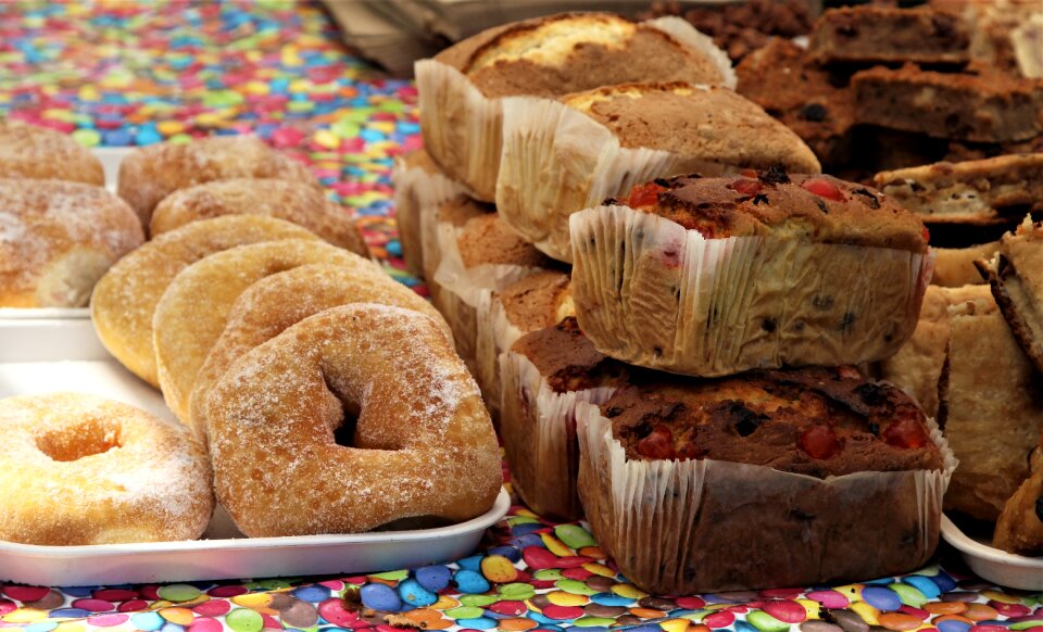 Cakes food market