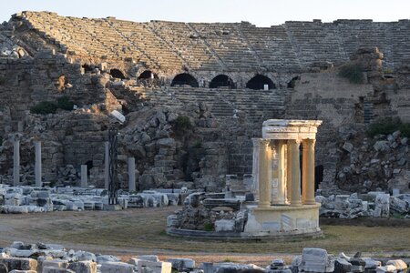 Ruin side turkey