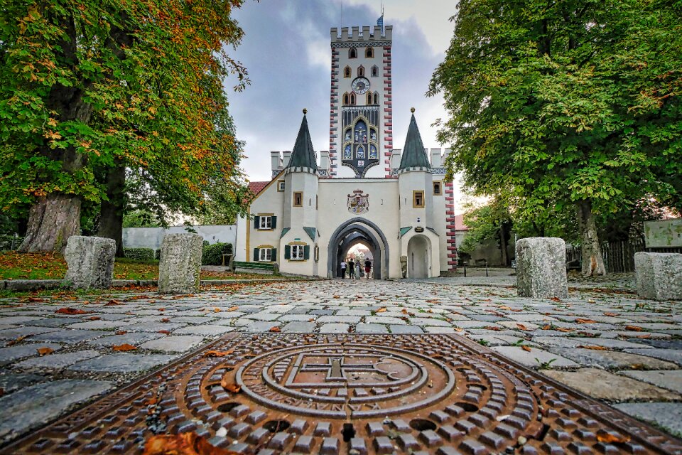 Building historically bayer gate