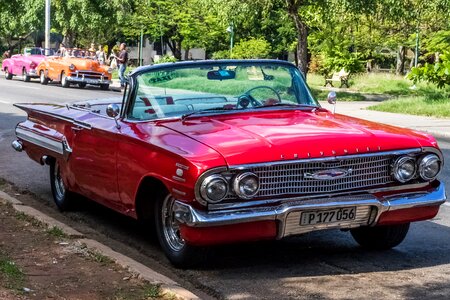 Parque john lennon chevrolett impala red