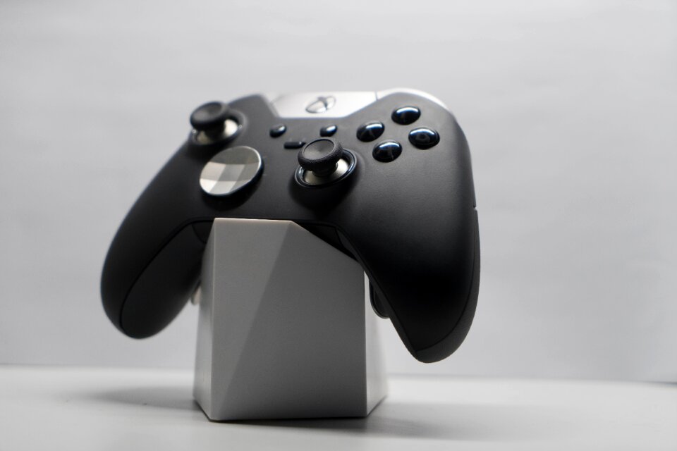Elite controller xbox technology