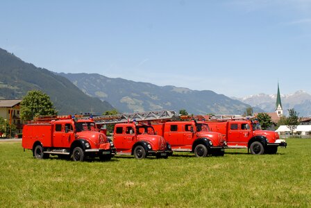 Mute turntable ladder fire truck