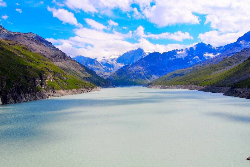 Water tank dam alps