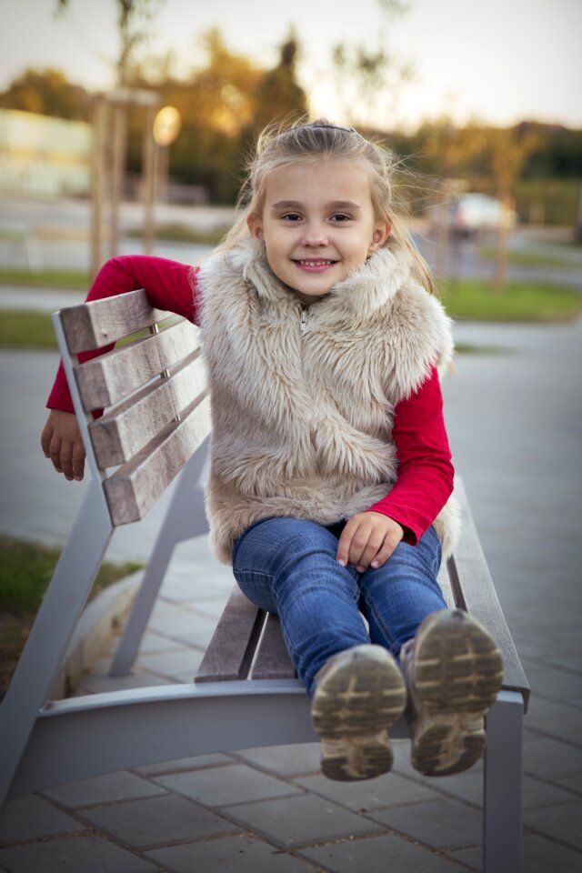 October portrait bench