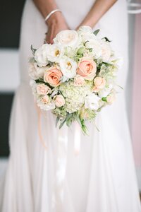 Flowers wedding bride photo
