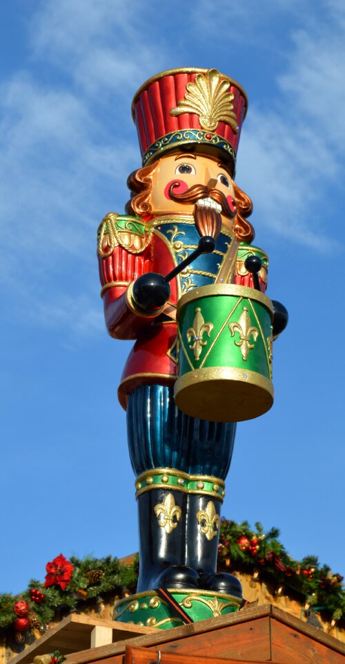 Large christmas market figure